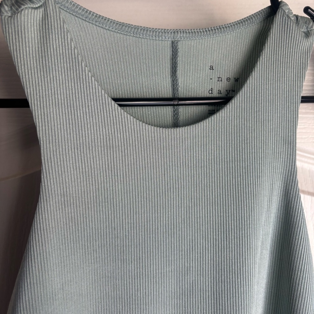 Tank Top - Picture 3 of 3